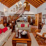 Casa Veroles Lanzarote 乡村民宿